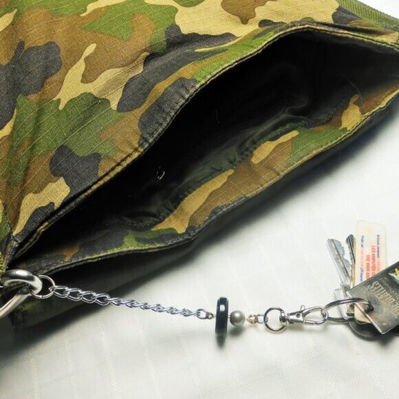 No.293. Handmade keyring with a ring and a carabiner clip - Picture 2 of 2